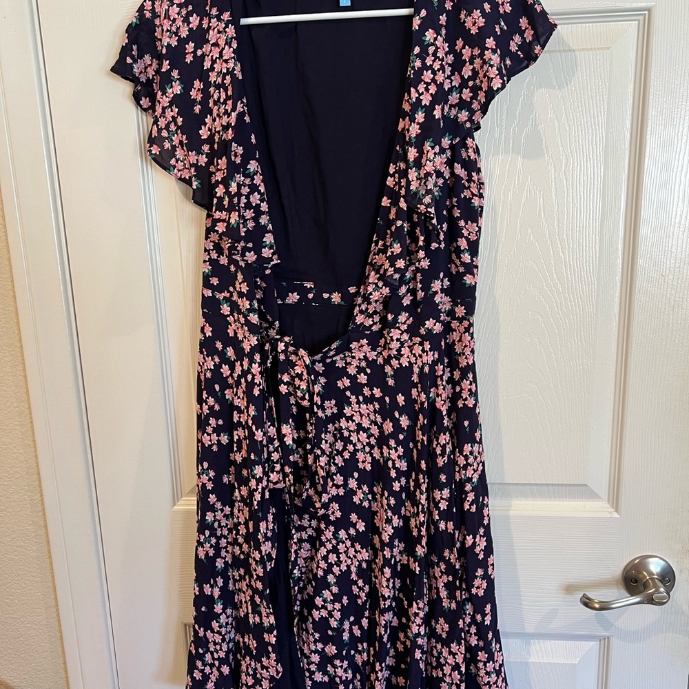 Barley worn, Draper James Wrap Dress, Size XS